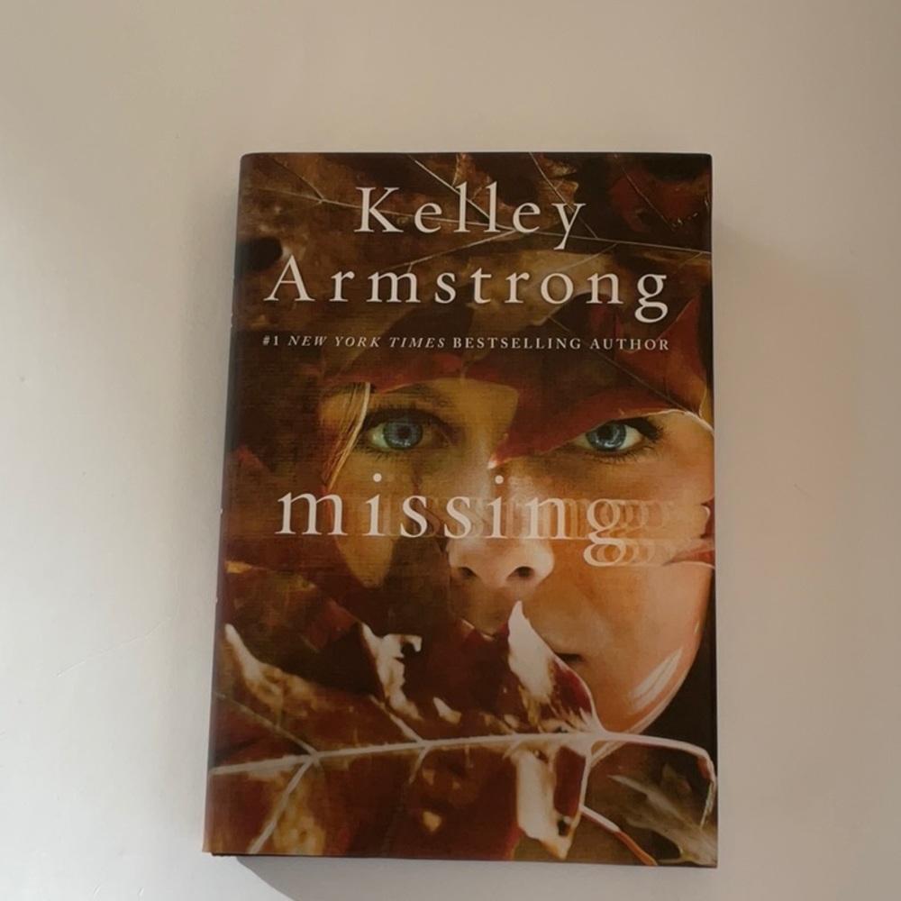 NWOT Missing Kelly Armstrong Hardcover